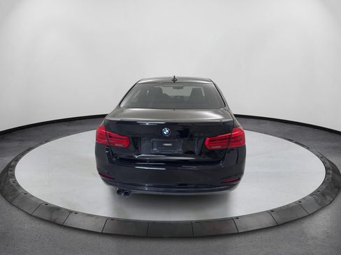 Used 2018 BMW 330i Sedan RWD image 6