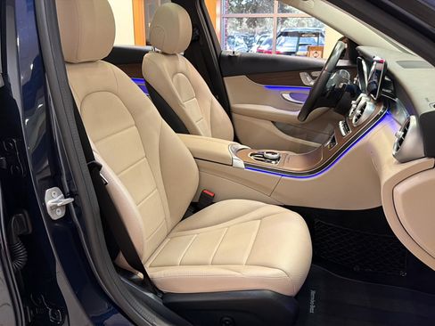 Used 2021 Mercedes-Benz C 300 4MATIC Sedan image 12