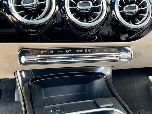 Certified 2020 Mercedes-Benz A 220 image 32