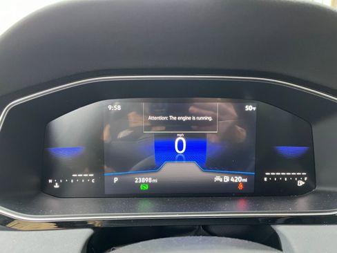 Used 2025 Volkswagen Jetta SE image 10