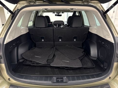 Used 2024 Subaru Forester Touring AWD/4WD image 27