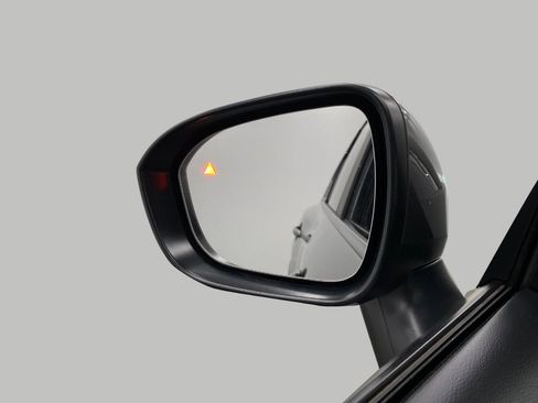 Certified 2025 Nissan Rogue SV image 20