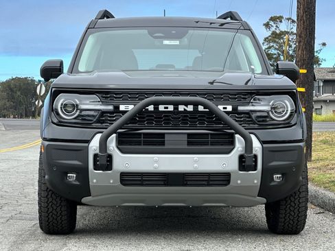 New 2026 Ford Bronco Sport Badlands w/ Sasquatch Badlands Package AWD/4WD image 8