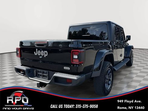 Used 2020 Jeep Gladiator Overland AWD/4WD image 5