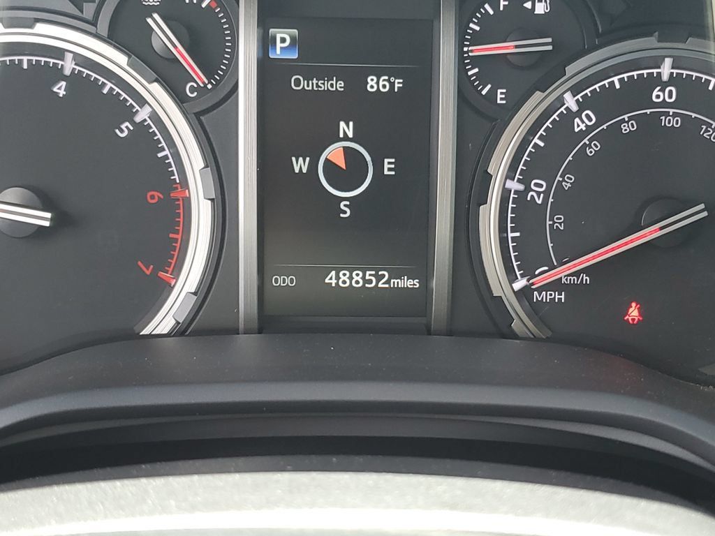 Used 2024 Toyota 4Runner Limited AWD/4WD image 24