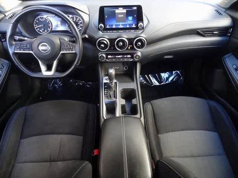 Used 2021 Nissan Sentra SV image 10