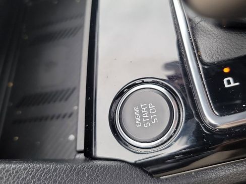 Certified 2023 Kia Sportage SX FWD image 19