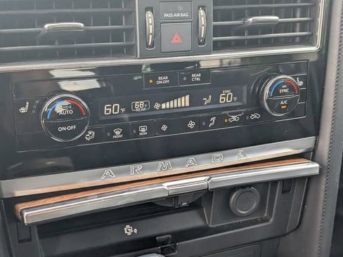 Used 2021 Nissan Armada SL w/ Captain's Chairs Package RWD image 30