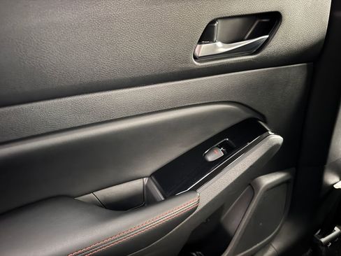 Used 2024 Nissan Altima 2.5 SR image 26