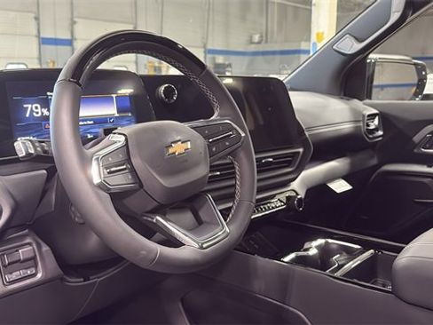 New 2026 Chevrolet Silverado EV LT image 8