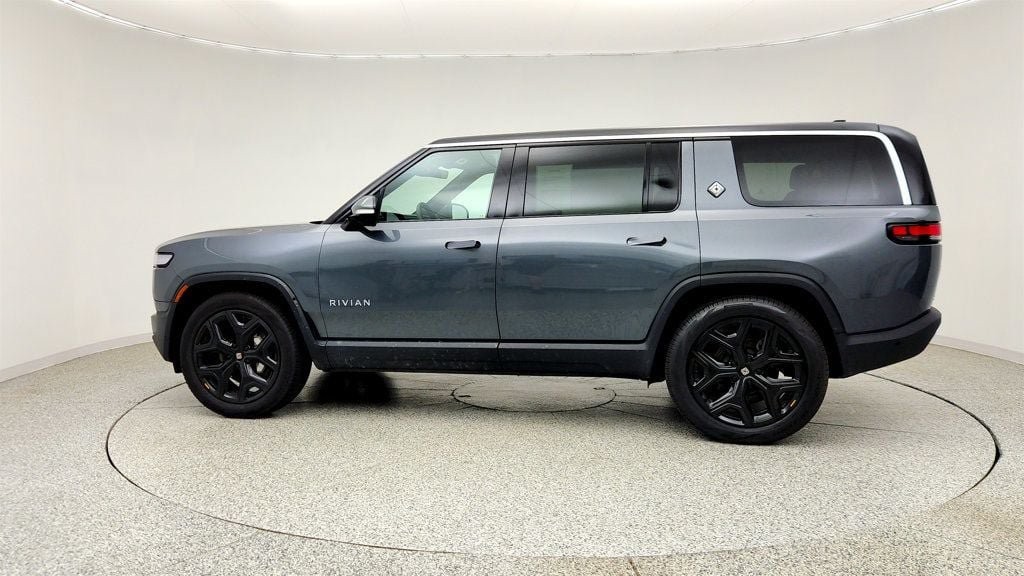 Used 2024 Rivian R1S Adventure Dual AWD/4WD image 8