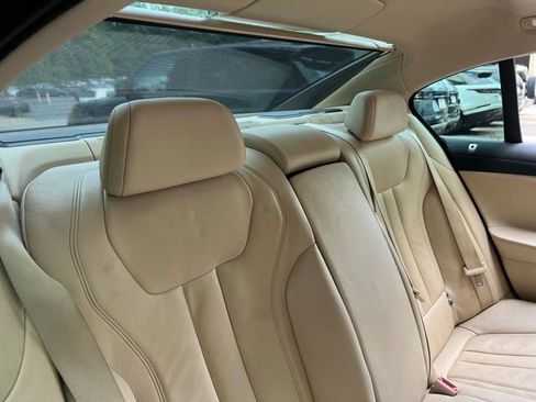 Used 2018 BMW 740i image 33