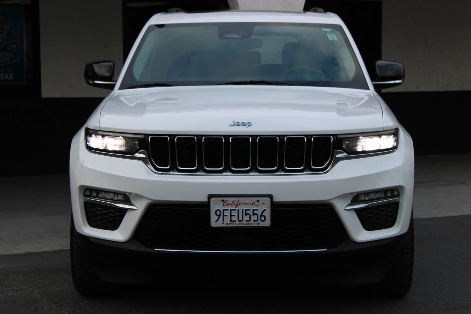 Used 2022 Jeep Grand Cherokee Limited 4xe AWD/4WD image 2