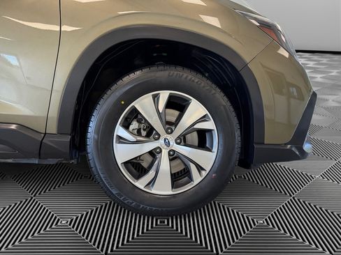 Used 2024 Subaru Ascent Premium w/ Convenience Package AWD/4WD image 10