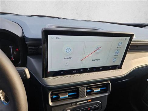 New 2025 Ford Maverick Lobo image 13