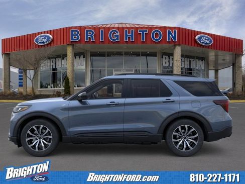 Used 2026 Ford Explorer ST-Line AWD/4WD image 2