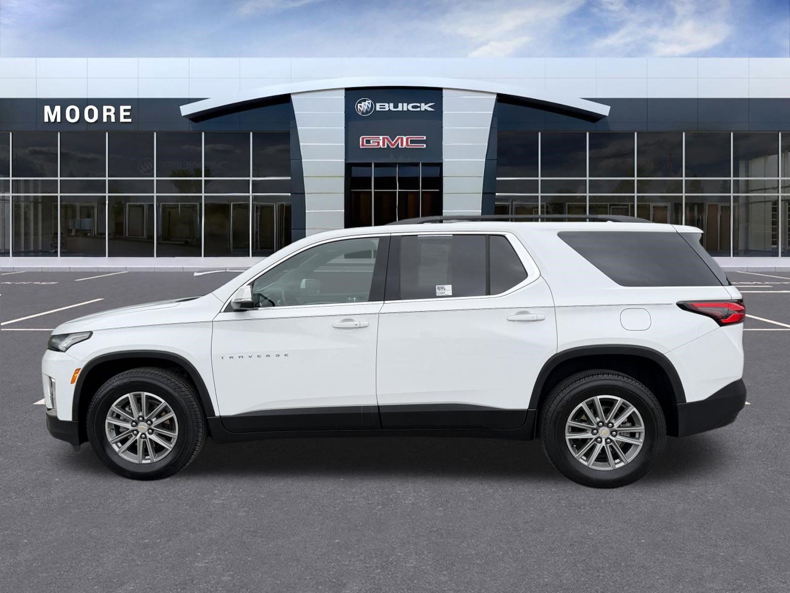 Used 2023 Chevrolet Traverse LT FWD image 6