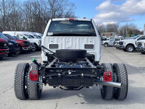 New 2024 Ford F550 4x4 Regular Cab Super Duty image 6