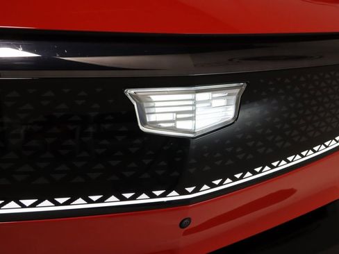 Used 2025 Cadillac Optiq Sport 2 w/ LPO, Floor Liner Package image 85