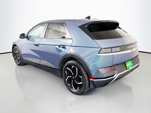 Used 2023 Hyundai Ioniq 5 SEL image 7