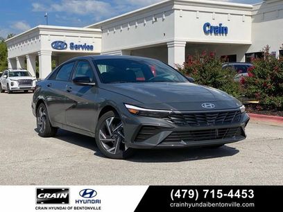 New 2025 Hyundai Elantra SEL