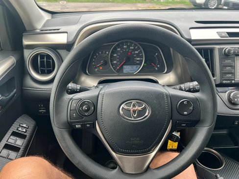 Used 2015 Toyota RAV4 XLE w/ Outdoor Package FWD image 8