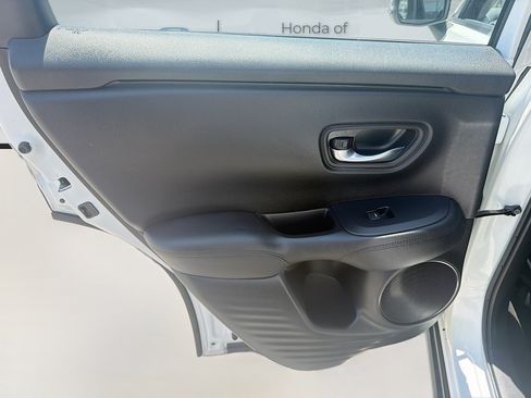 Used 2024 Honda HR-V LX image 24