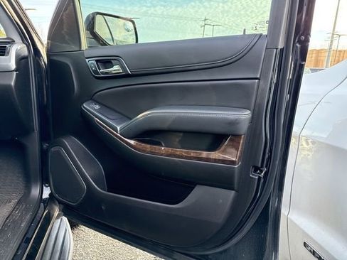 Used 2019 Chevrolet Tahoe LS image 31