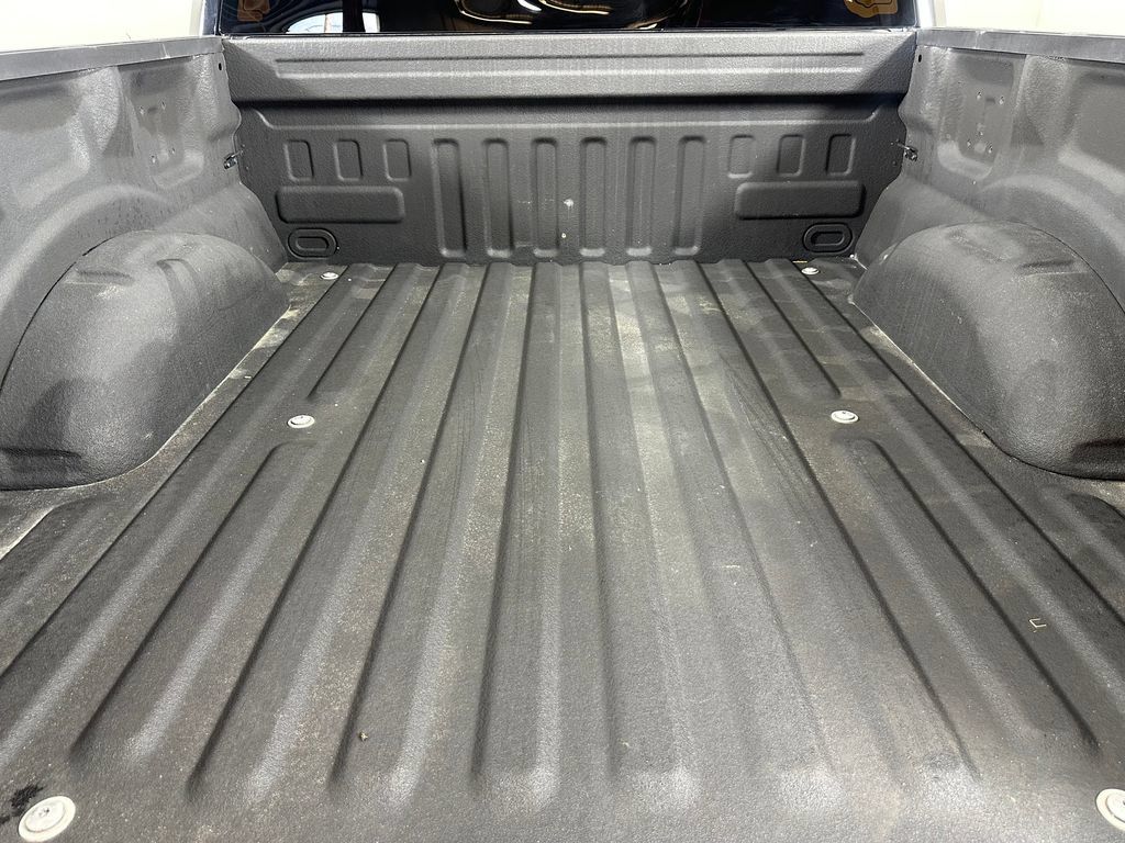 Used 2019 Ford F150 XLT w/ Equipment Group 302A Luxury AWD/4WD image 27