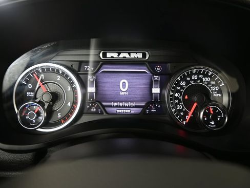Used 2022 RAM 2500 Laramie w/ Night Edition AWD/4WD image 25