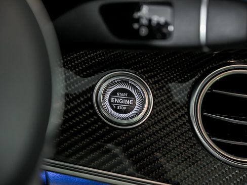 Used 2019 Mercedes-Benz E 63 AMG S image 33