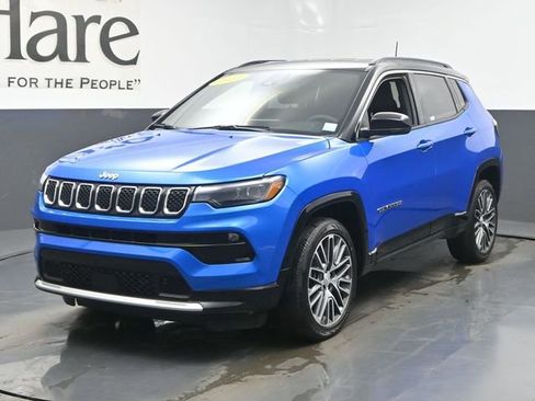 Used 2023 Jeep Compass Limited w/ Elite Group AWD/4WD image 33