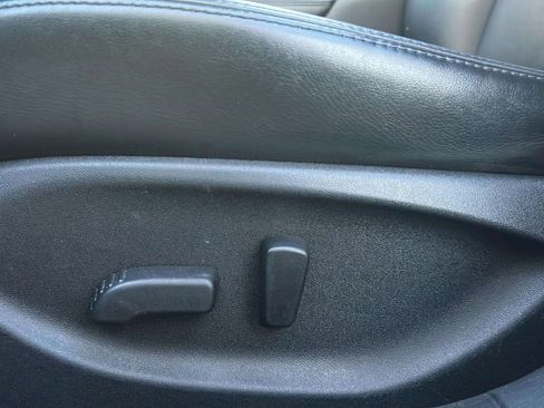 Used 2018 INFINITI Q50 Luxe w/ Cargo Package (L95) image 41