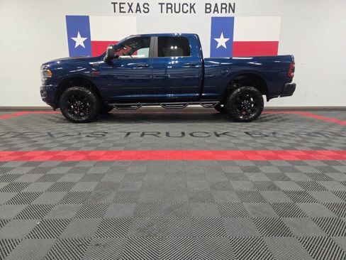 Used 2024 RAM 2500 Laramie w/ Night Edition AWD/4WD image 1