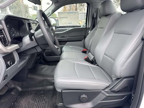New 2026 Ford F250 XL w/ XL Chrome Package RWD image 16