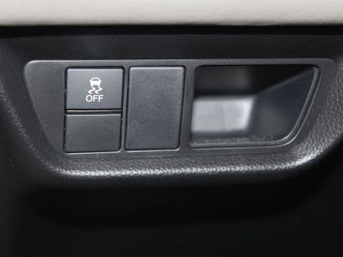 Used 2025 Honda HR-V LX image 10