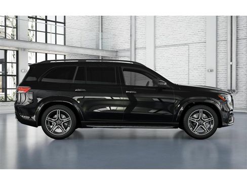 New 2026 Mercedes-Benz GLS 450 4MATIC image 2
