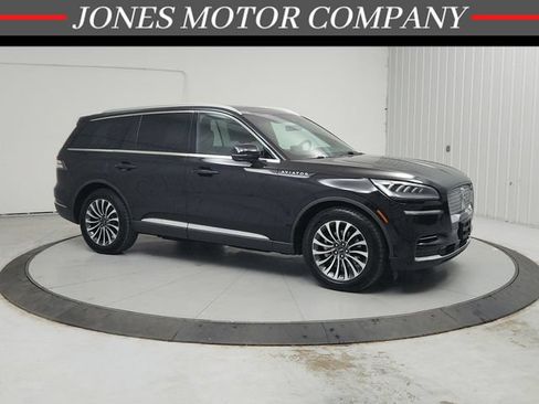 Used 2023 Lincoln Aviator Reserve w/ Elements Package Plus RWD image 1