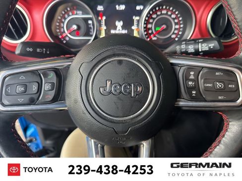 Used 2022 Jeep Wrangler Unlimited Rubicon w/ Xtreme Recon 35" Tire Package AWD/4WD image 21