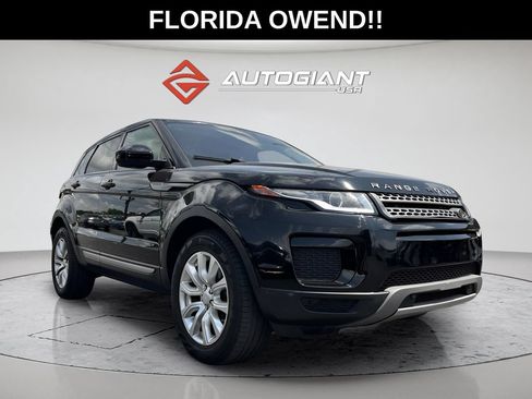 Used 2019 Land Rover Range Rover Evoque SE AWD/4WD image 11