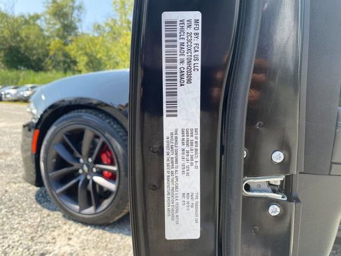 Used 2022 Dodge Charger R/T w/ Harman/Kardon Audio Group image 33