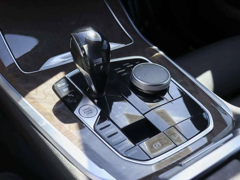 Used 2021 BMW X5 xDrive40i w/ Convenience Package image 23