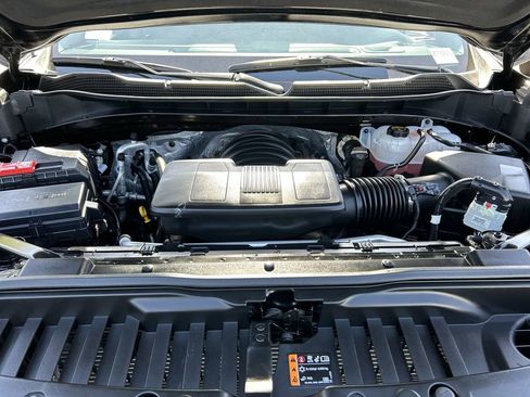 Used 2026 Chevrolet Silverado 1500 Custom Trail Boss w/ LPO, Dark Essentials Package AWD/4WD image 28