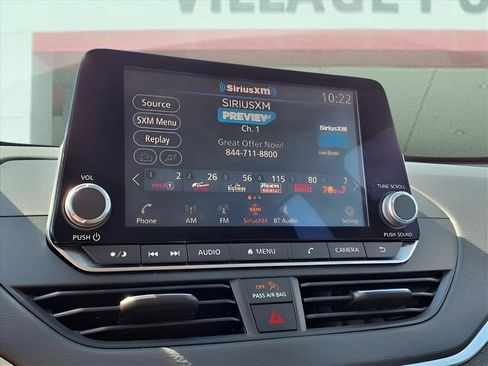 Used 2022 Nissan Altima 2.5 SV image 16