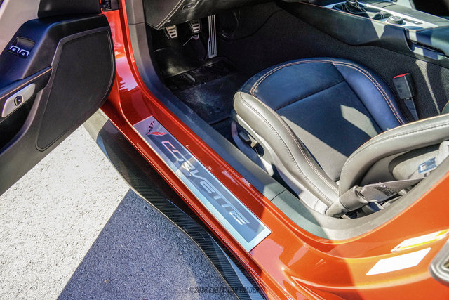 Used 2015 Chevrolet Corvette Z06 w/ Z07 Performance Package RWD image 24