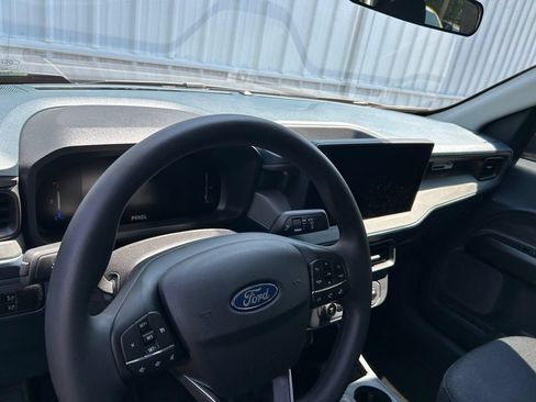 Used 2026 Ford Maverick XL AWD/4WD image 12