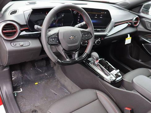 New 2026 Chevrolet Trax RS w/ Sunroof Package image 6