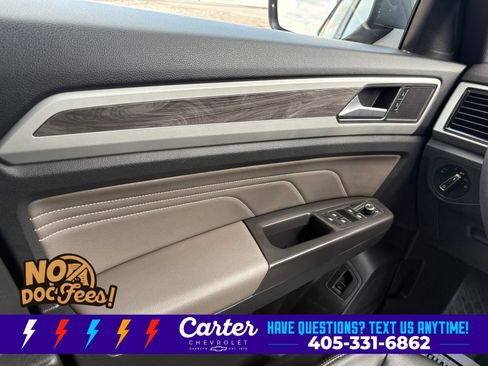 Used 2022 Volkswagen Atlas Cross Sport SE AWD/4WD image 36