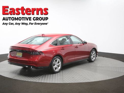 Used 2023 Honda Accord LX image 38