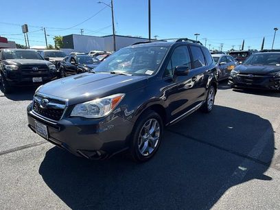 Used 2016 Subaru Forester 2.5i Touring w/ Eyesight & Navigation System